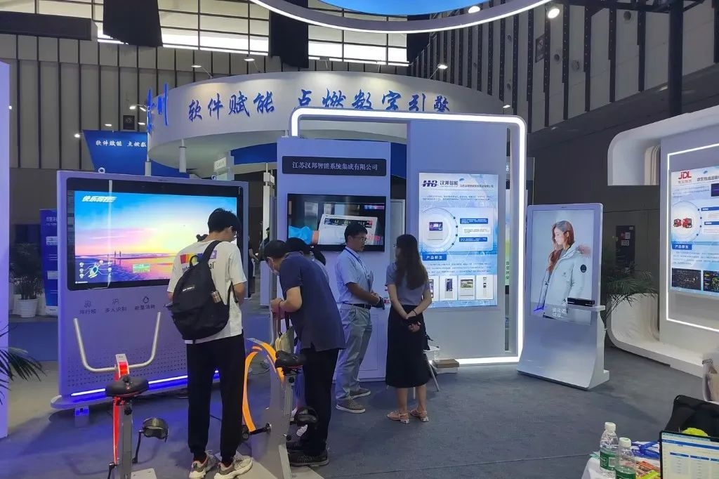 WPS तस्वीरें(2)