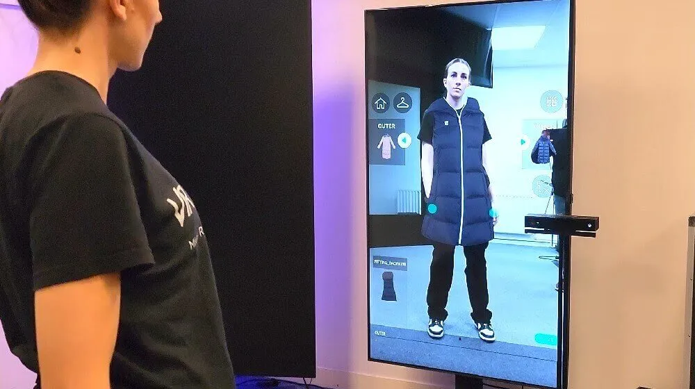 आभासी और वास्तविक: कैसे 3डी फिटिंग दर्पण फैशन अनुभव को नया आकार दे रहे हैं